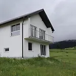 Villa Lotus *