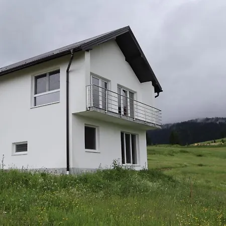 Villa Lotus *